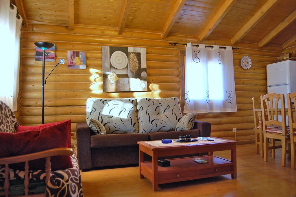 Casas Rurales Villa Pereza Casas De Los Pinos Extérieur photo
